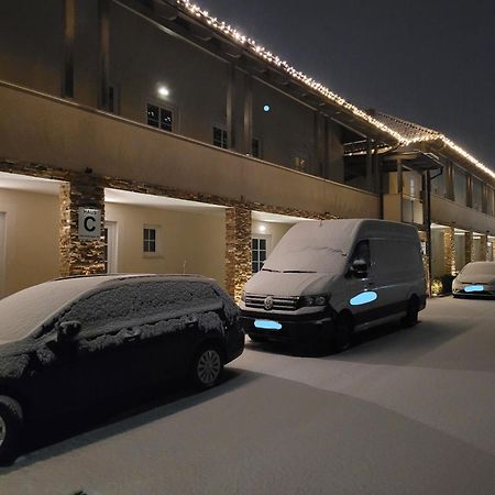 Apartmenthausmannstaetten Hausmannstatten Buitenkant foto