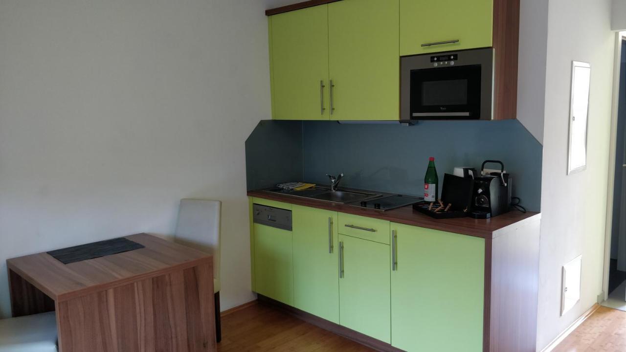 Apartmenthausmannstaetten Hausmannstatten Buitenkant foto