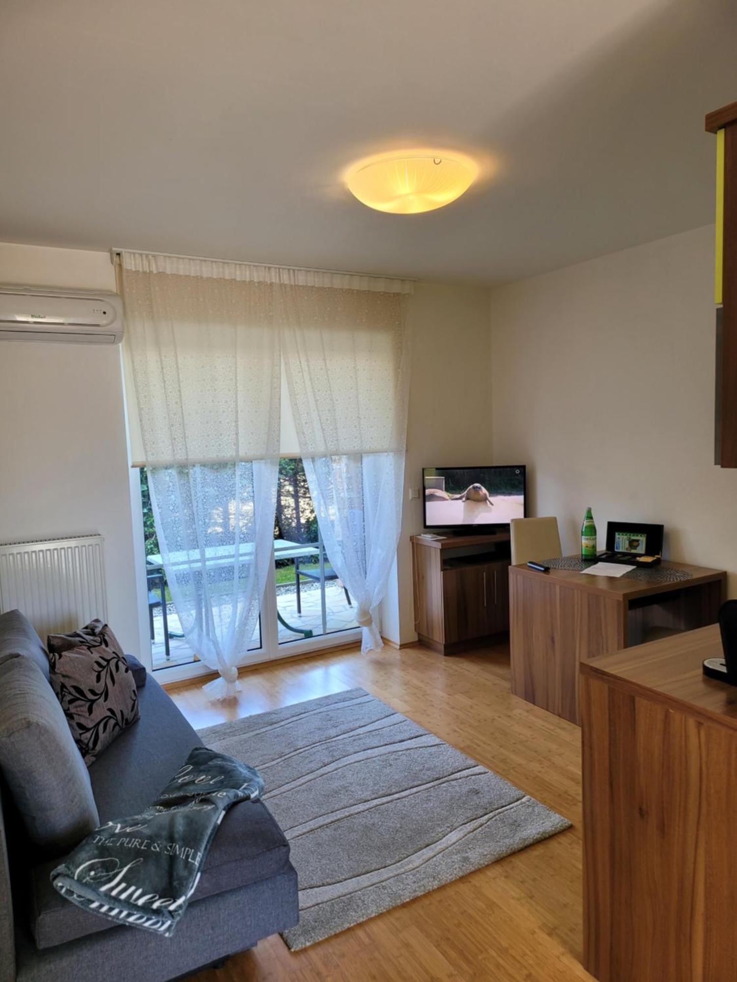 Apartmenthausmannstaetten Hausmannstatten Buitenkant foto