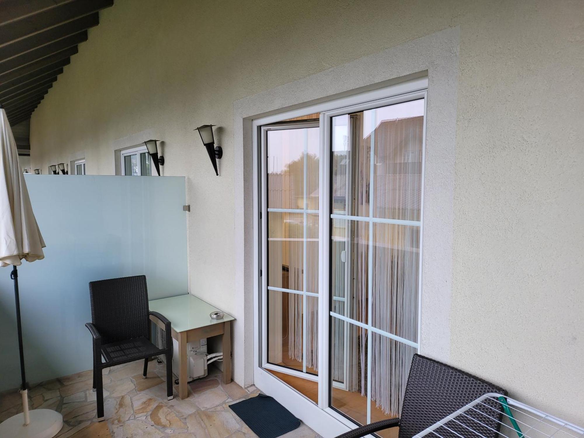 Apartmenthausmannstaetten Hausmannstatten Buitenkant foto