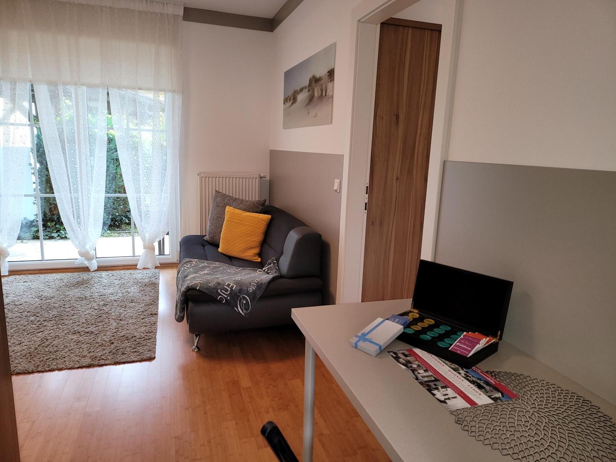 Apartmenthausmannstaetten Hausmannstatten Buitenkant foto