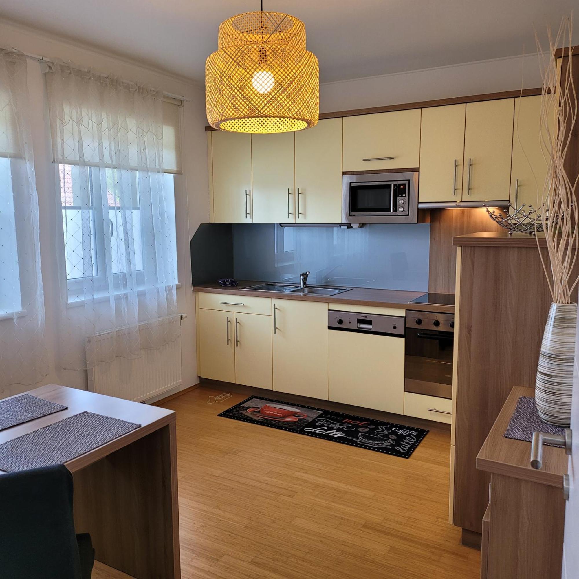 Apartmenthausmannstaetten Hausmannstatten Buitenkant foto